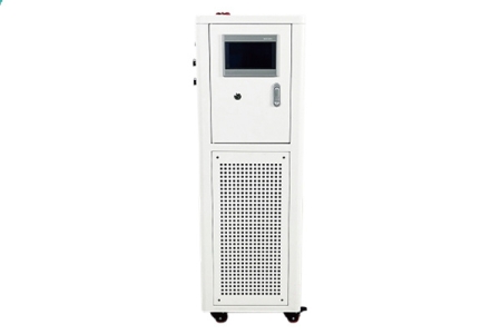 高低溫循環(huán)器是如何實現(xiàn)精準(zhǔn)控溫的呢？