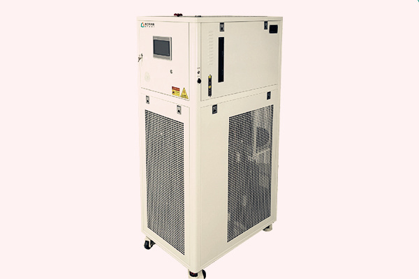 高低溫控溫設(shè)備如何維護(hù)保養(yǎng)？按這幾步來！